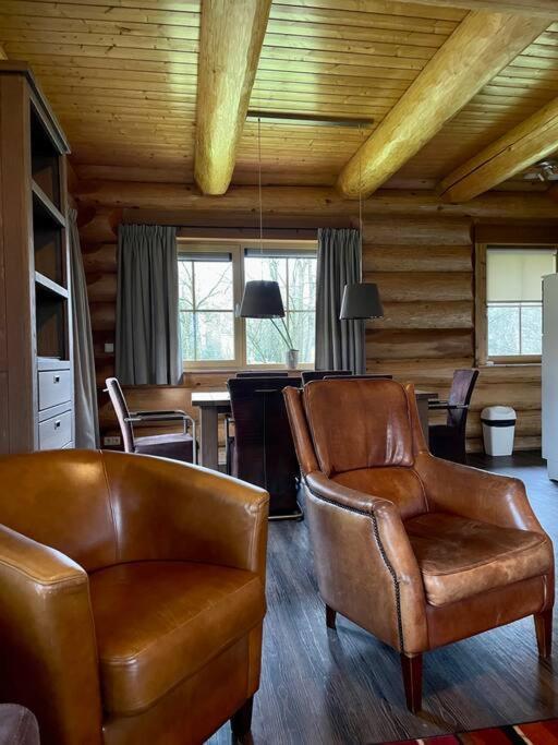 Unieke Houten Villa Met Sauna In Twente - 6P Den Ham Exteriör bild