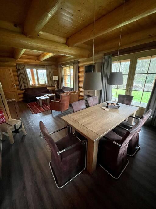 Unieke Houten Villa Met Sauna In Twente - 6P Den Ham Exteriör bild